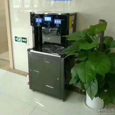峰源租賃冷熱直飲水機_ 成都租賃開水機_ 微信支付直飲機 _行政辦公樓專用直飲機_ 白色烤漆不銹鋼飲水機