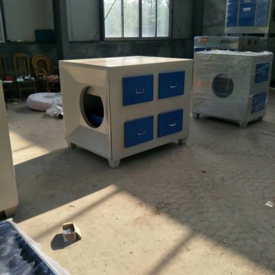 活性炭凈化器廠家、活性炭廢氣處理設備、活性炭吸附環(huán)保箱、空氣凈化器