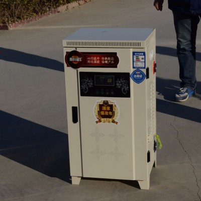 心科暖牛6-12KW 電采暖專用電鍋爐