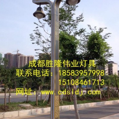 勝隆偉業(yè)  太陽能路燈市場價格 太陽能路燈廠家