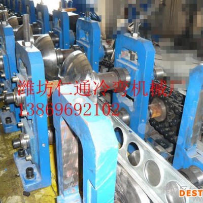 供應仁通機械RT-48-16全自動太陽能尾盒成型機 管托設備