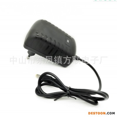 廠家供應(yīng) 12V1A 18650鋰電池充電器 太陽能充電器