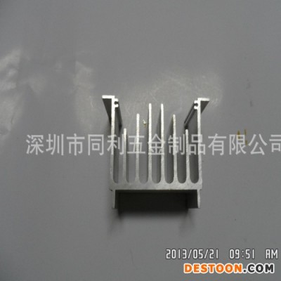 l型平板鋁型材散熱器 焊機(jī)鋁型材散熱器  平板鋁型材散熱器