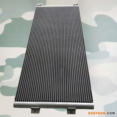 東風EQ2102N軍車越野車駕駛室空調冷凝器空調散熱器總成散熱器芯片