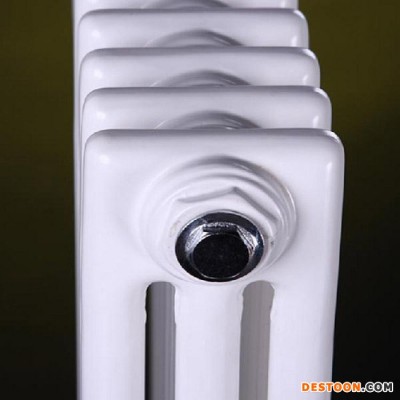 山東鋼三柱散熱器  壁掛鋼制散熱器 鋼三柱散熱器 GZ3鋼三柱家用散熱器 長期供應