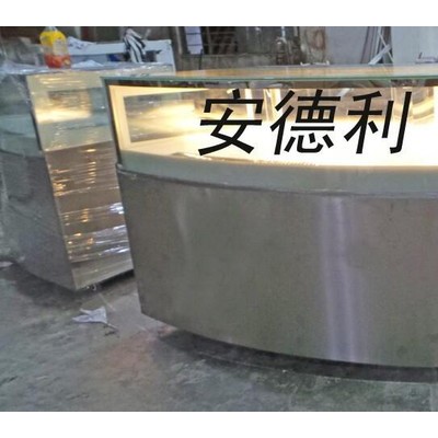 供應(yīng)安德利蛋糕柜廠家 廠房設(shè)備 專業(yè)設(shè)計(jì)蛋糕保鮮柜 A6型蛋糕扇形柜房