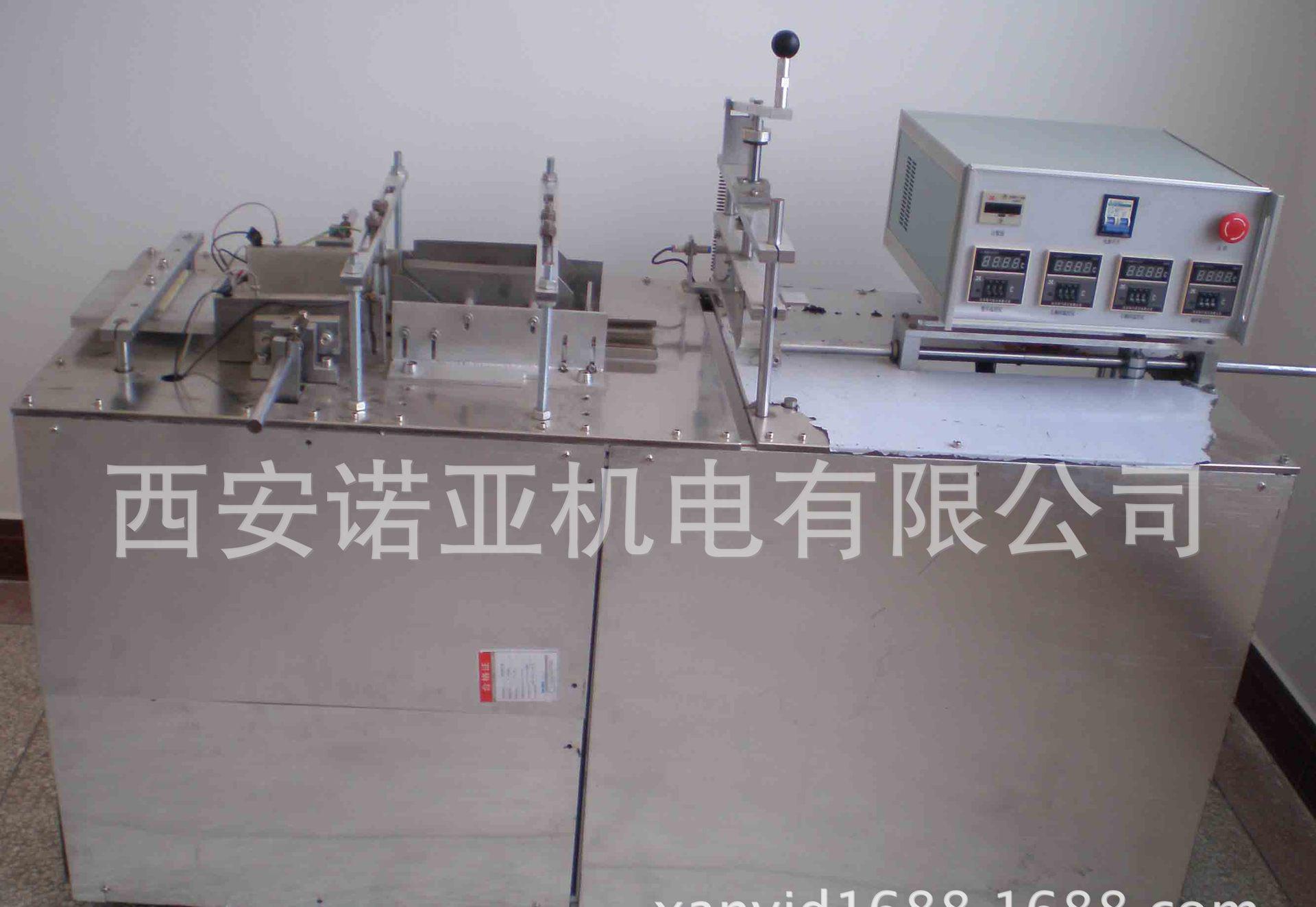 半自動透明膜包裝機2