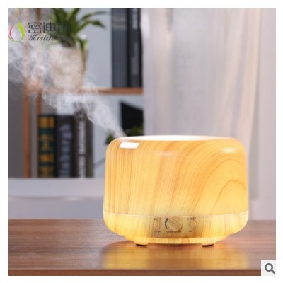 工廠直銷加濕器大霧量旋鈕調(diào)節(jié)家用小型迷你香薰機(jī)桌面噴霧加濕器